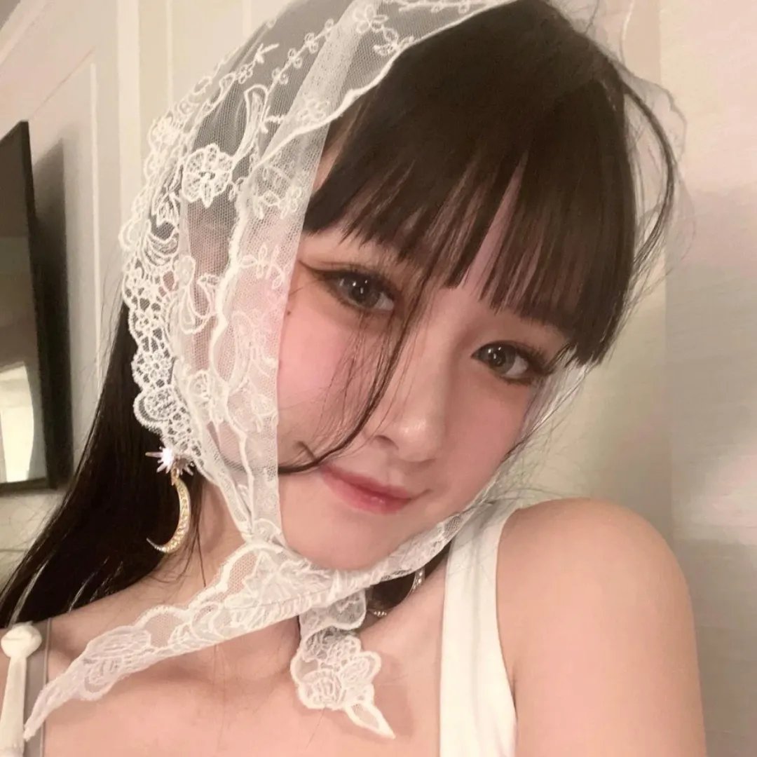 银发的阿基多